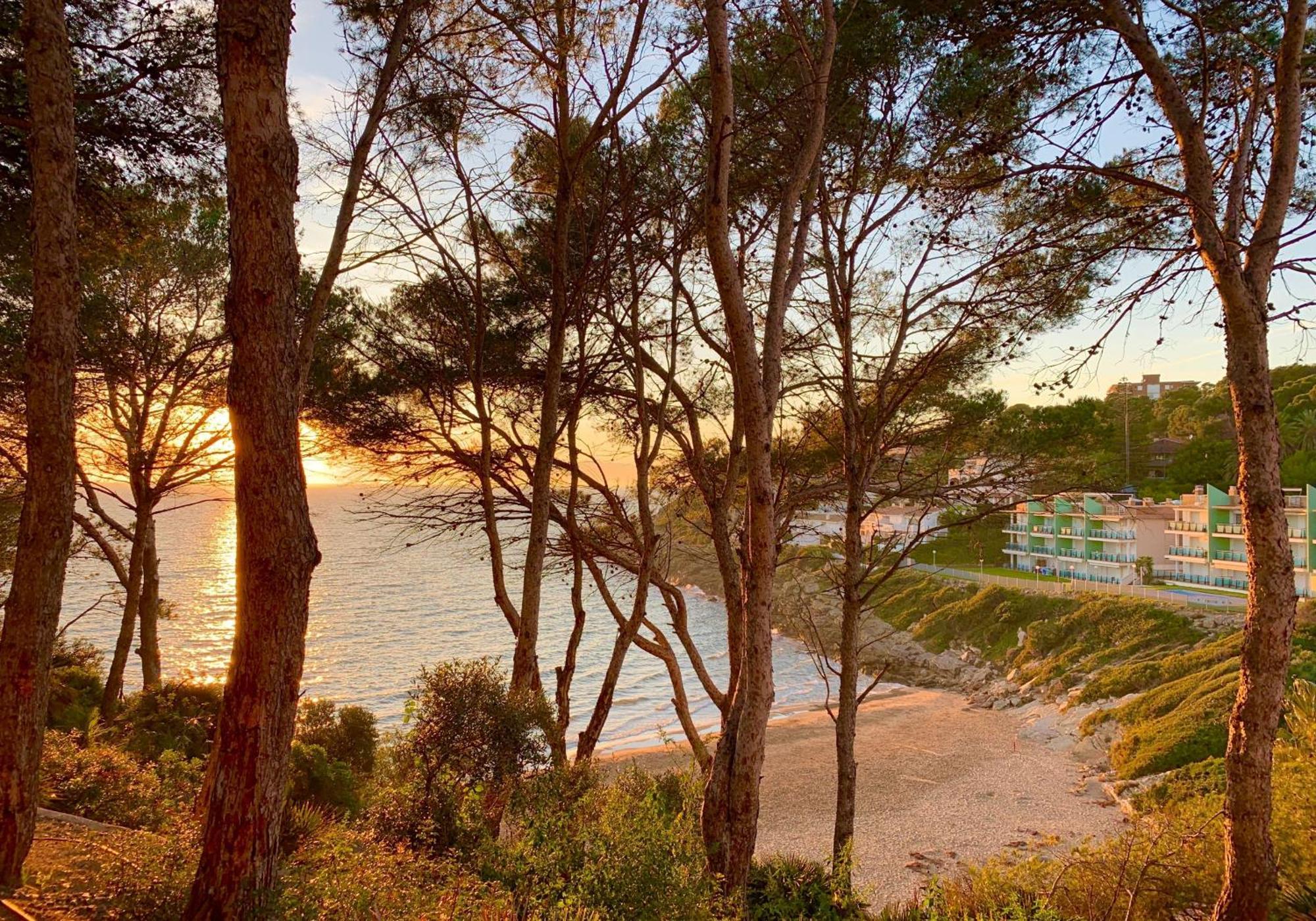Mediterranean Way - El Mirador Салоу Екстериор снимка